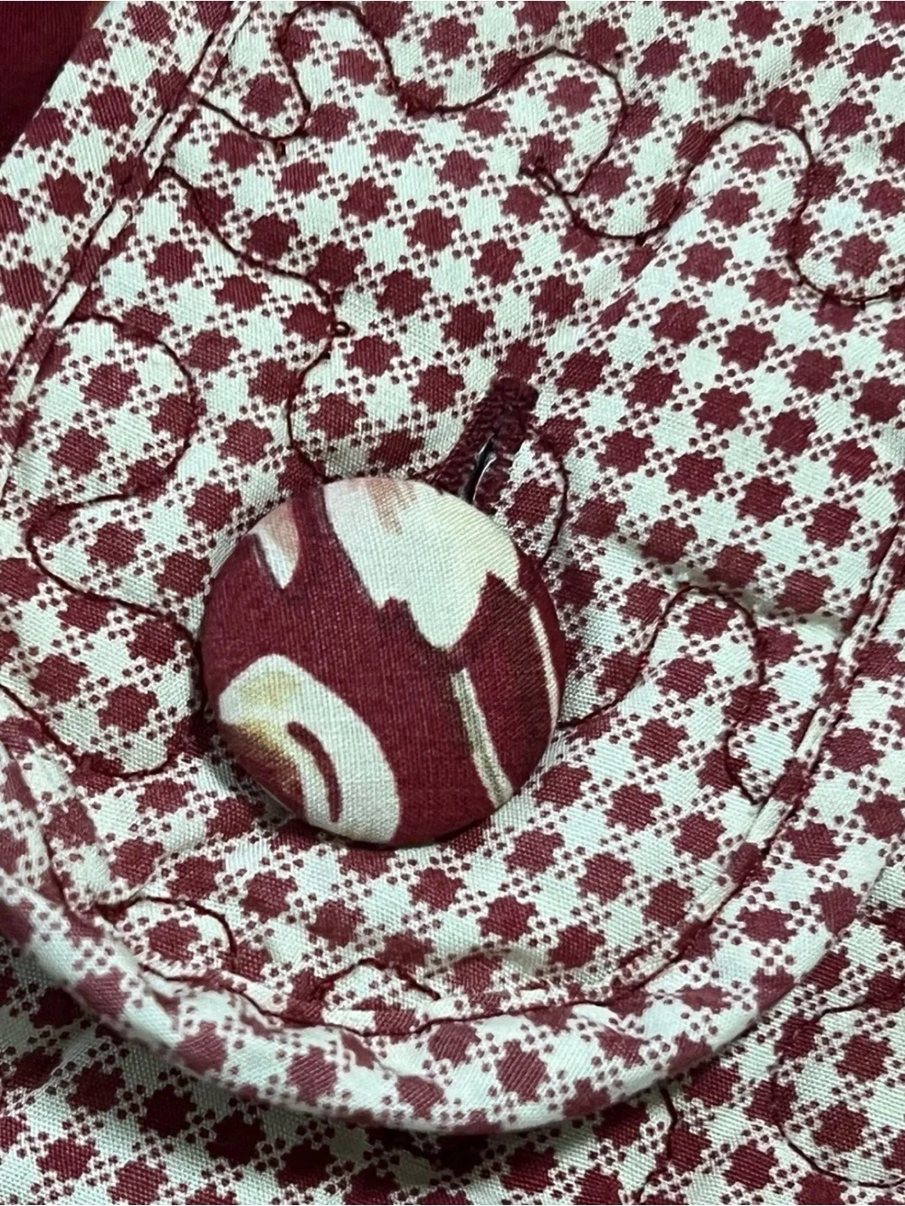 Waverly quilted tab